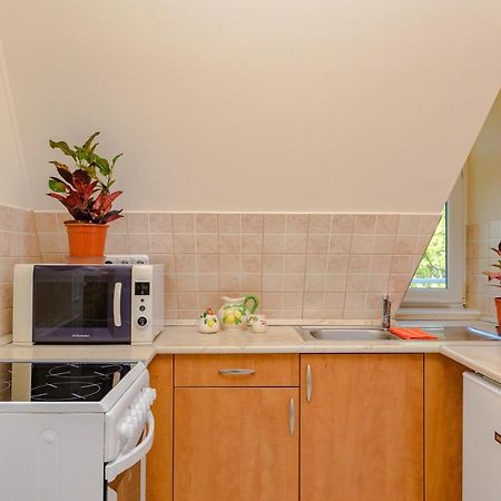 Illes Apartmanok Ii. Hajdúszoboszló 外观 照片