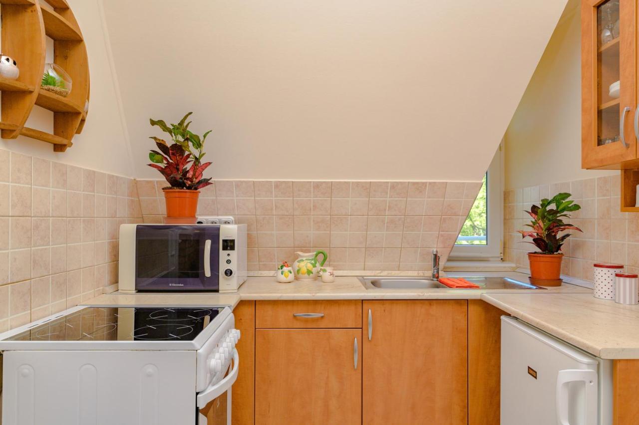 Illes Apartmanok Ii. Hajdúszoboszló 外观 照片