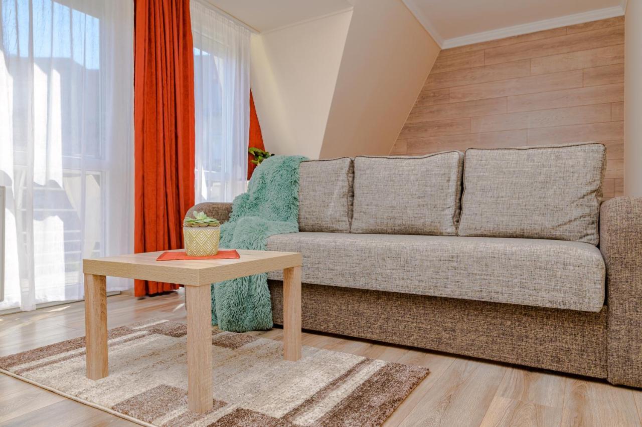 Illes Apartmanok Ii. Hajdúszoboszló 外观 照片