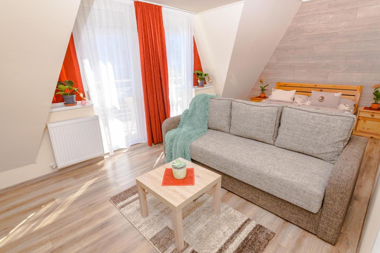 Illes Apartmanok Ii. Hajdúszoboszló 外观 照片