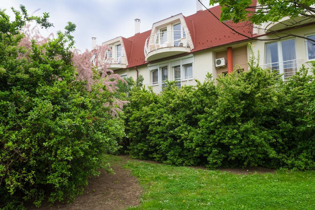 Illes Apartmanok Ii. Hajdúszoboszló 客房 照片